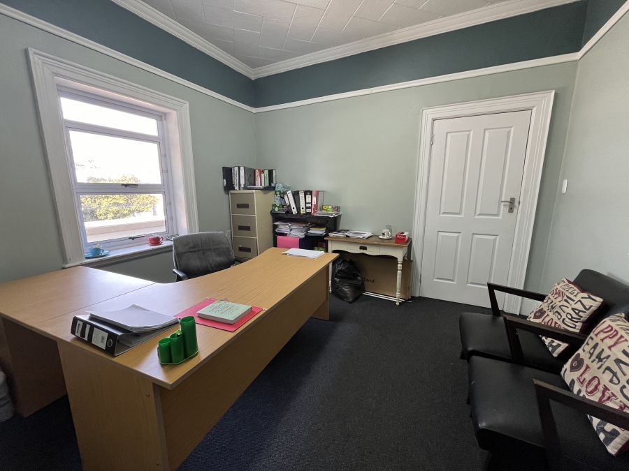 Commercial Property for Sale in Southernwood Eastern Cape